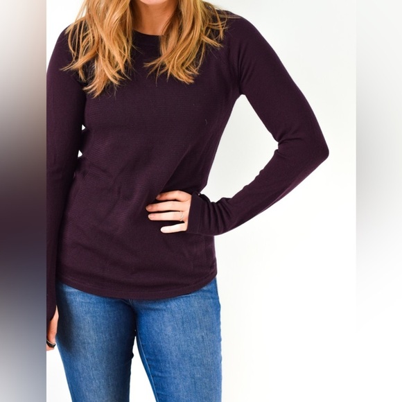 lululemon athletica Sweaters - Lululemon Sit In Lotus Sweater 4 6 Small plum purple lightweight long thumb hole